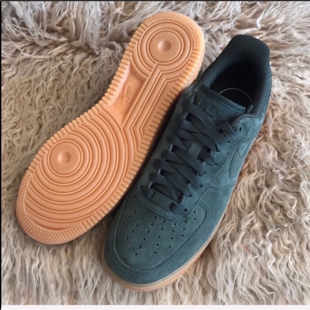 NWT Nike Air Force 1 Special edition - Picture 7 of 8